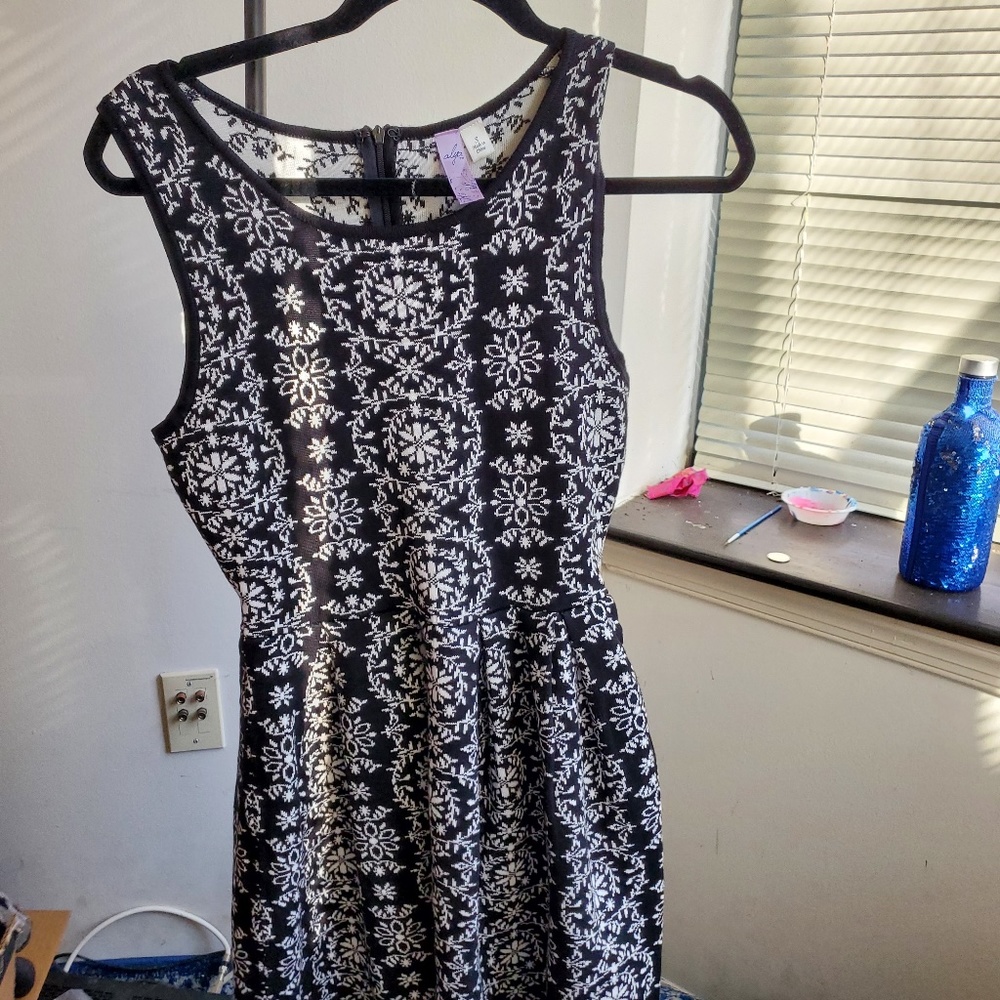 NWOT Francesca's Knit Dress